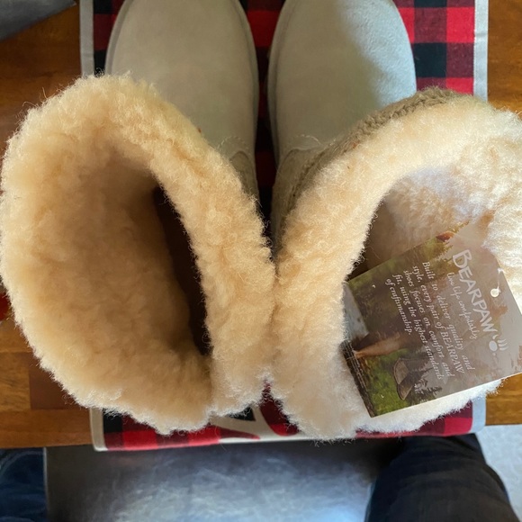 🎁🙌Bearpaw Virginia Boot BRAND NEW🙌🎁 - Picture 6 of 7